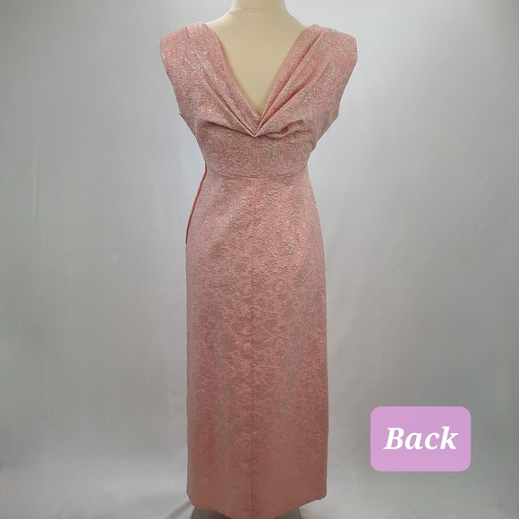 1960s Vintage Dress Pastel Pink Iridescent Jacquard Fabric Floral Design (SZ 6) - Picture 4 of 17